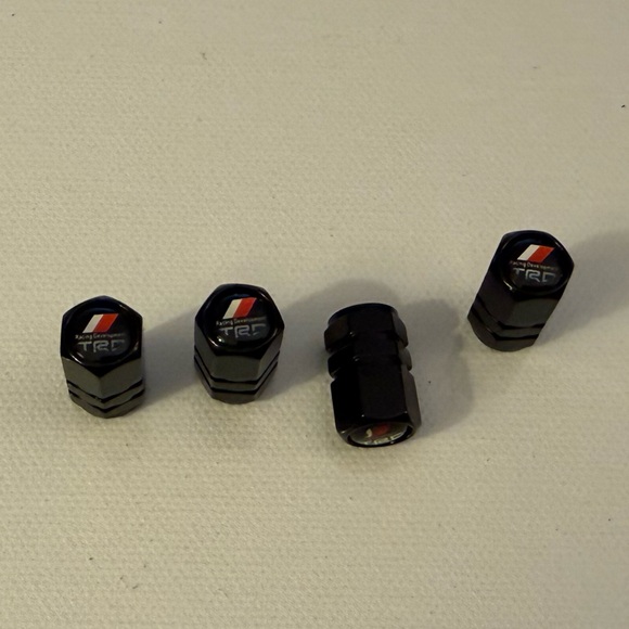 Toyota TRD Valve Stem Caps in Black Set of 4 NWT - Picture 2 of 4